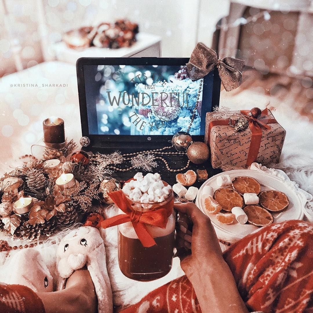 Новый год подарки Эстетика