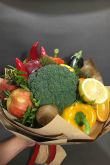 Букет из овощей и зелени