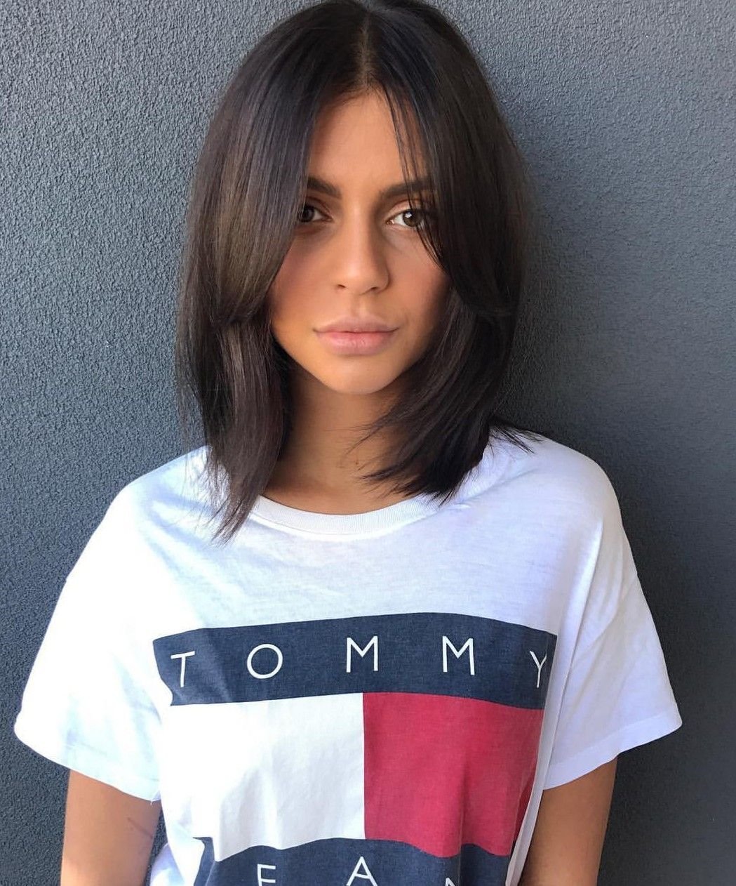 Селена Гомес 2021 стрижка