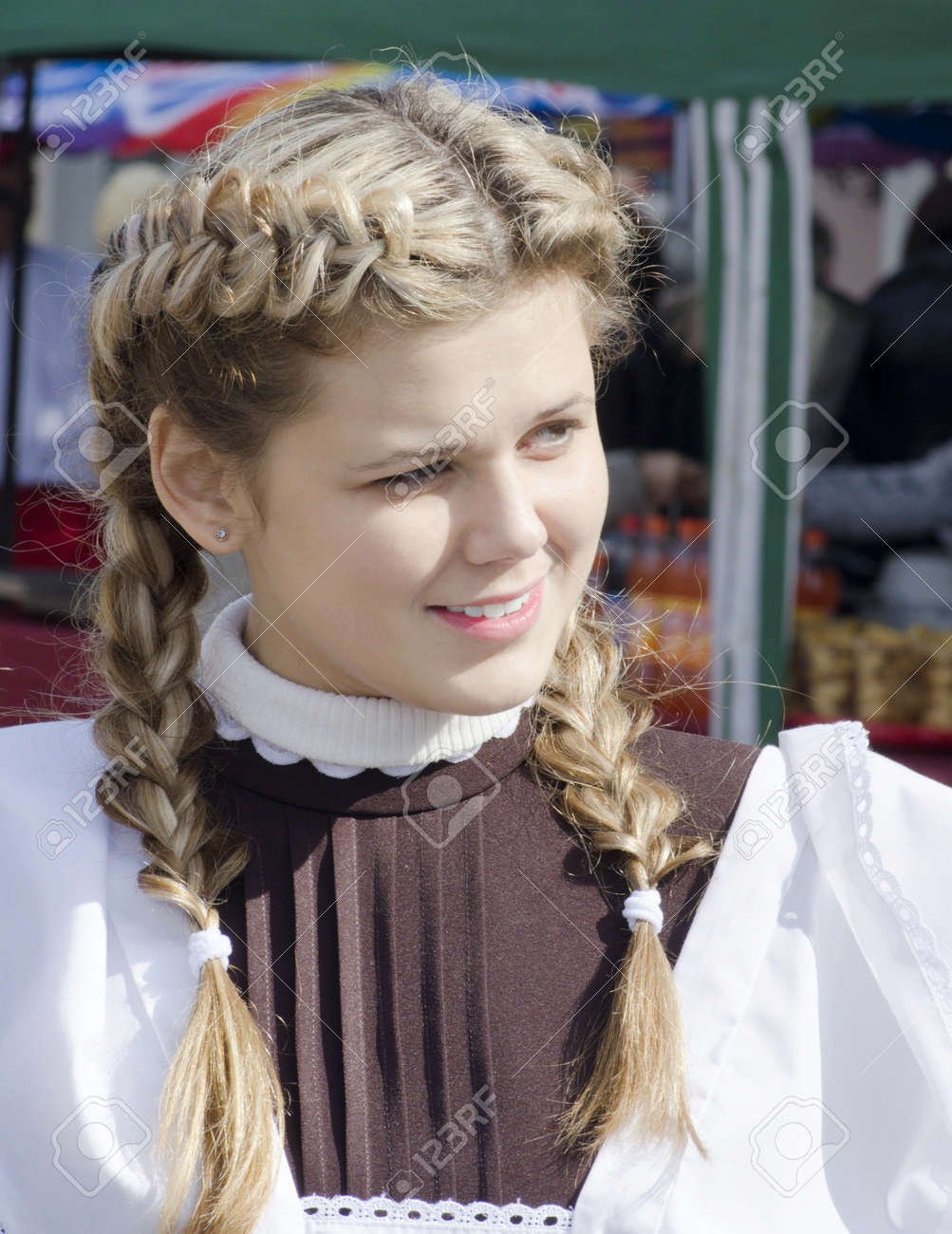 Гульки из косичек для девочек