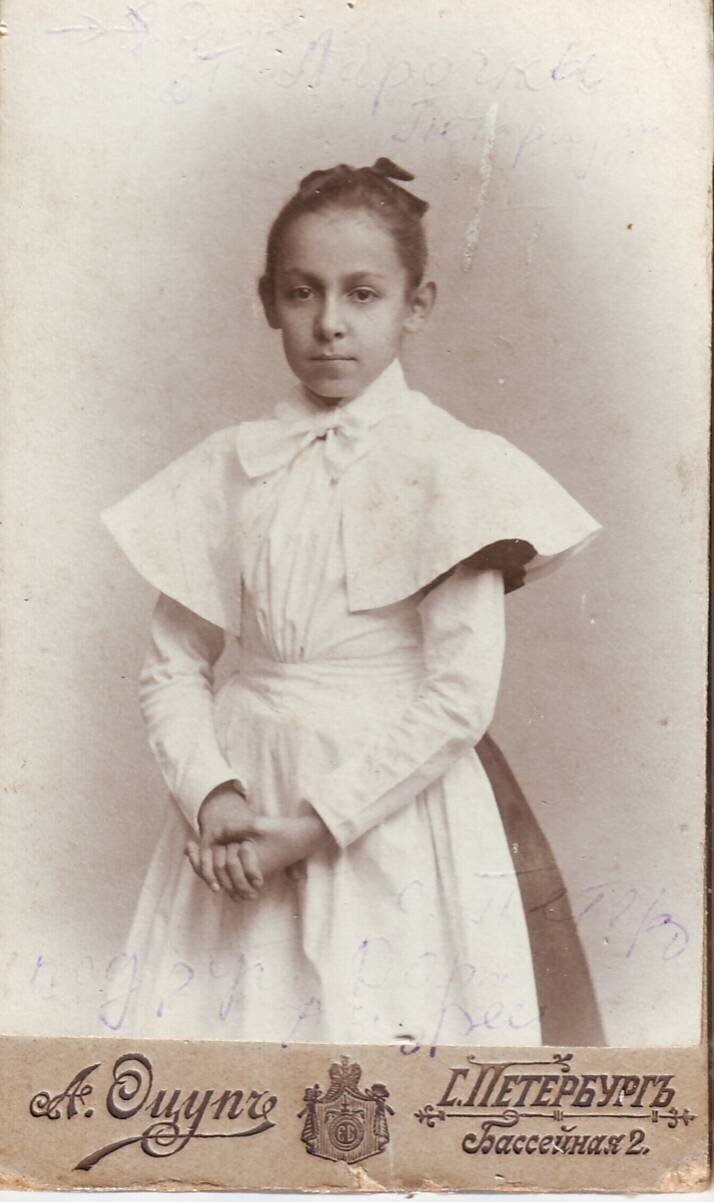 Косы на длинные волосы для девочек в школу на 1 сентября