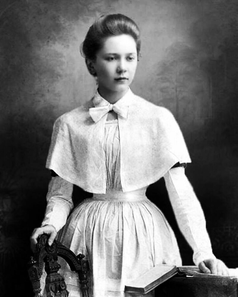 Школьная форма гимназисток 19 века