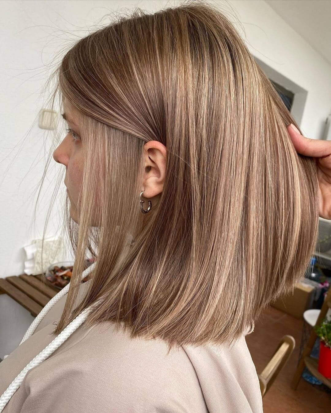 Алессандра Амбросио волосы