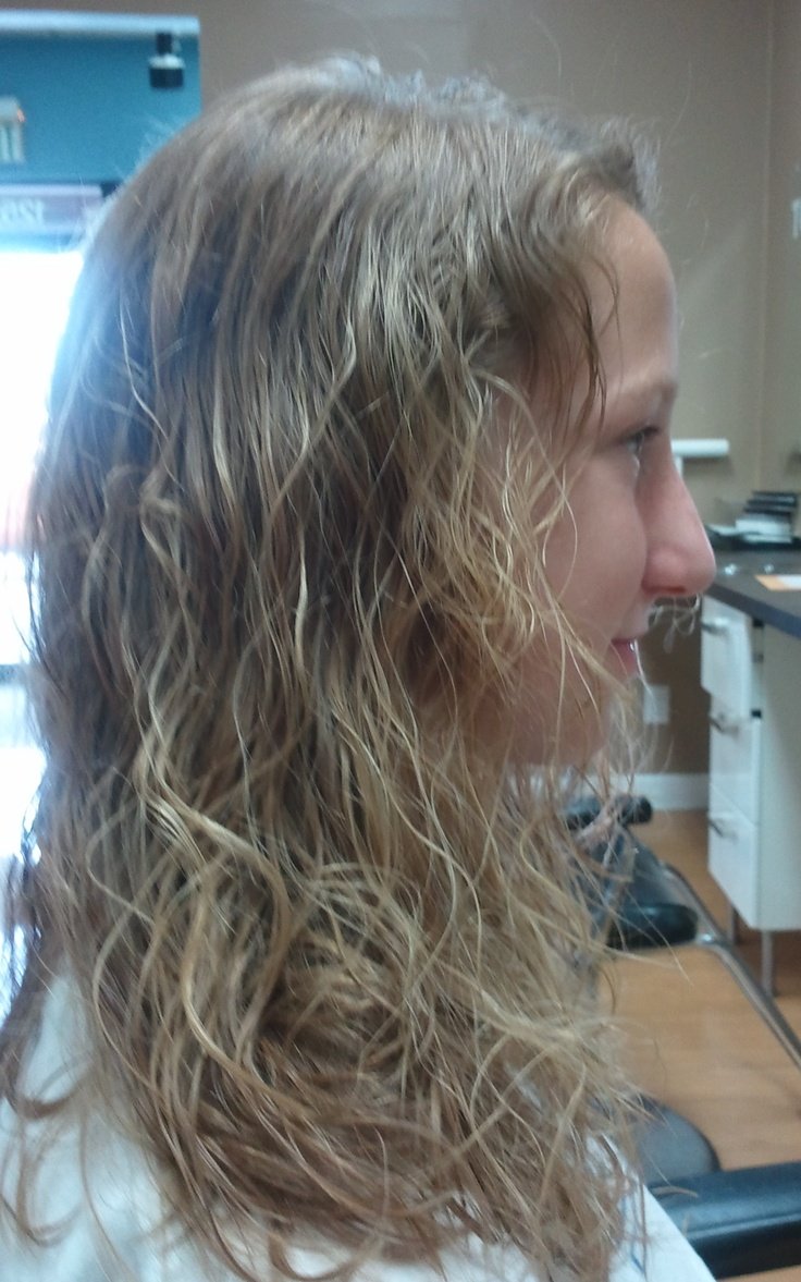 Завивка волос пляжная волна