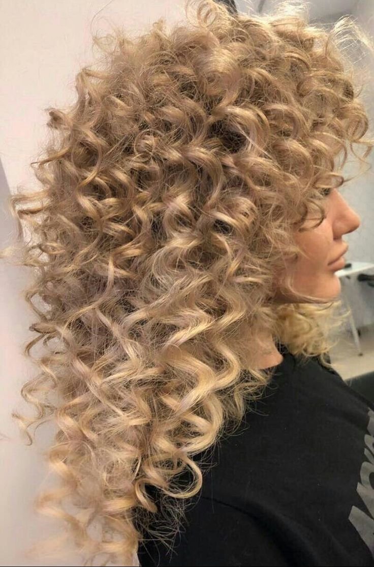 Биозавивка на бигуди