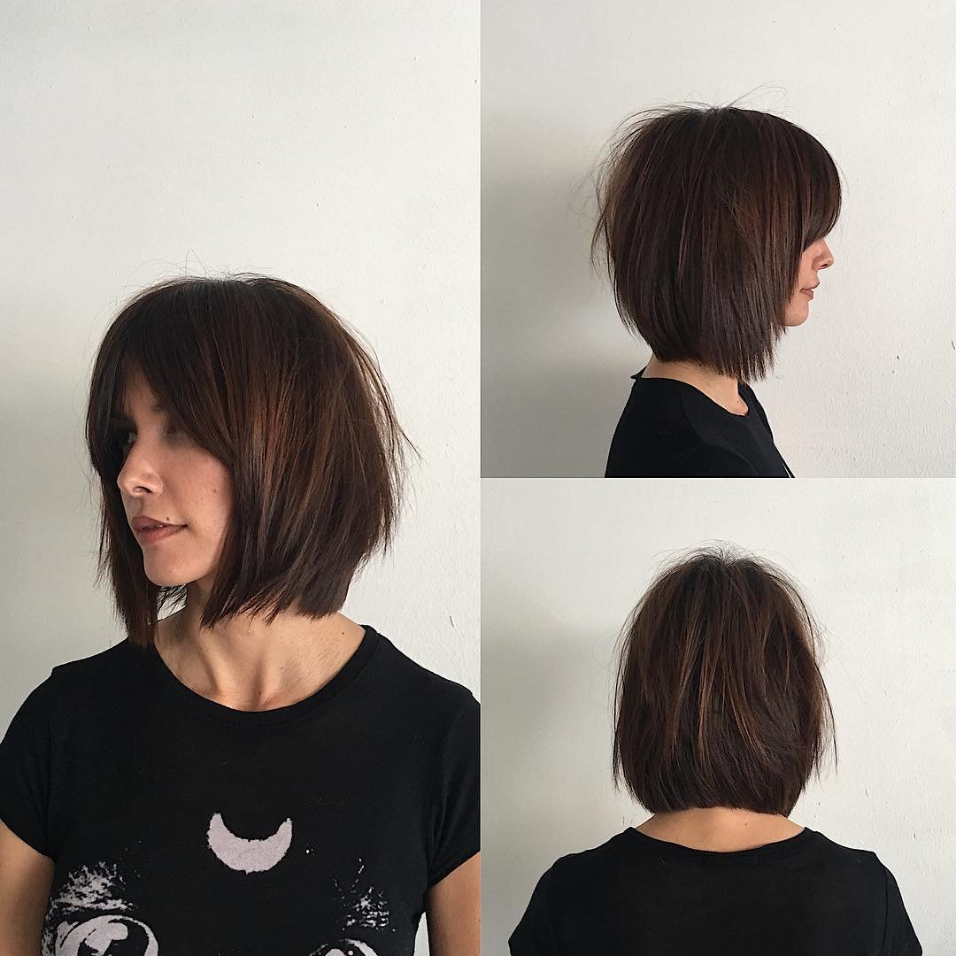 Мила Кунис стрижка каре