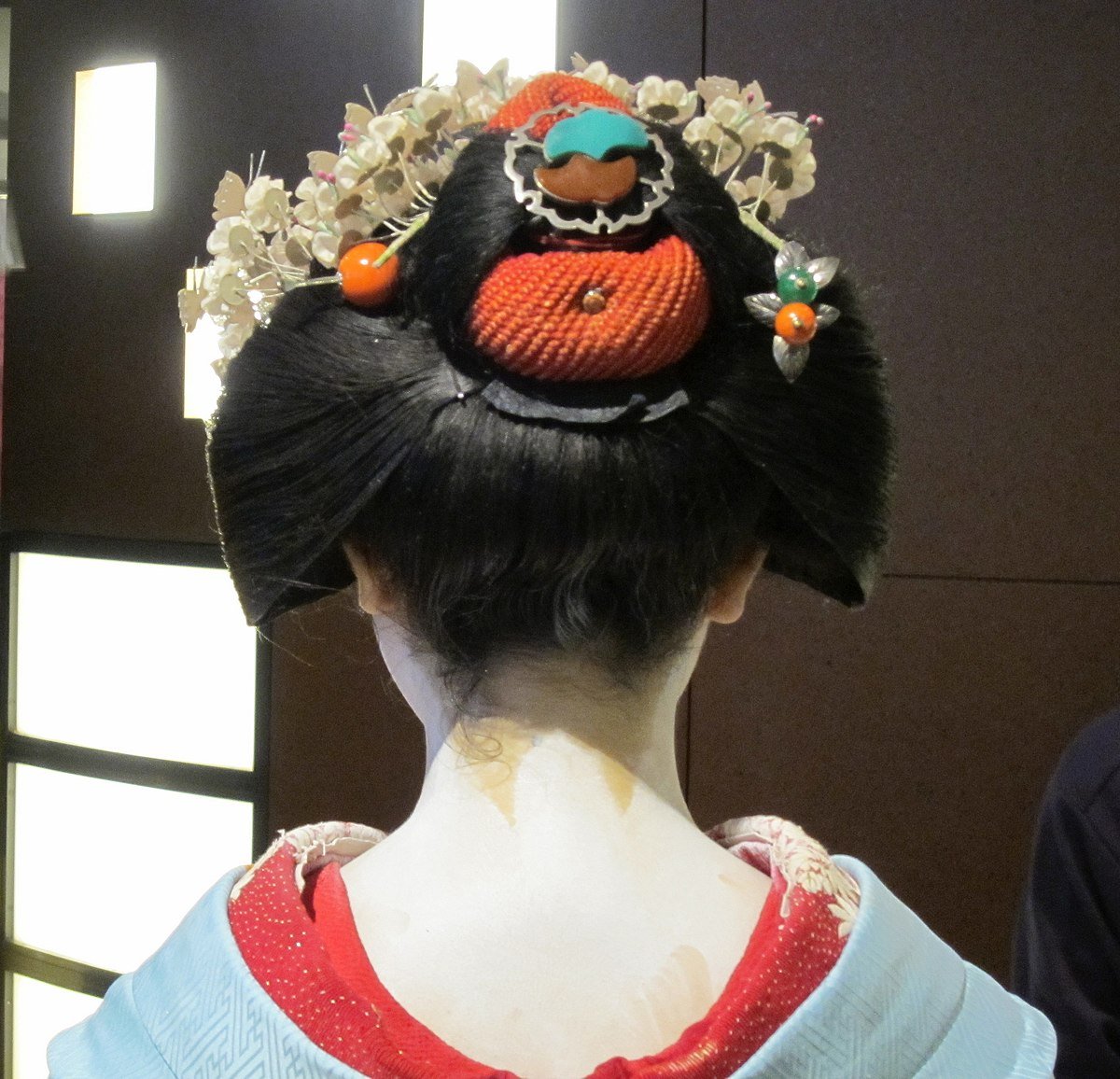 Варэсинобу прическа гейши