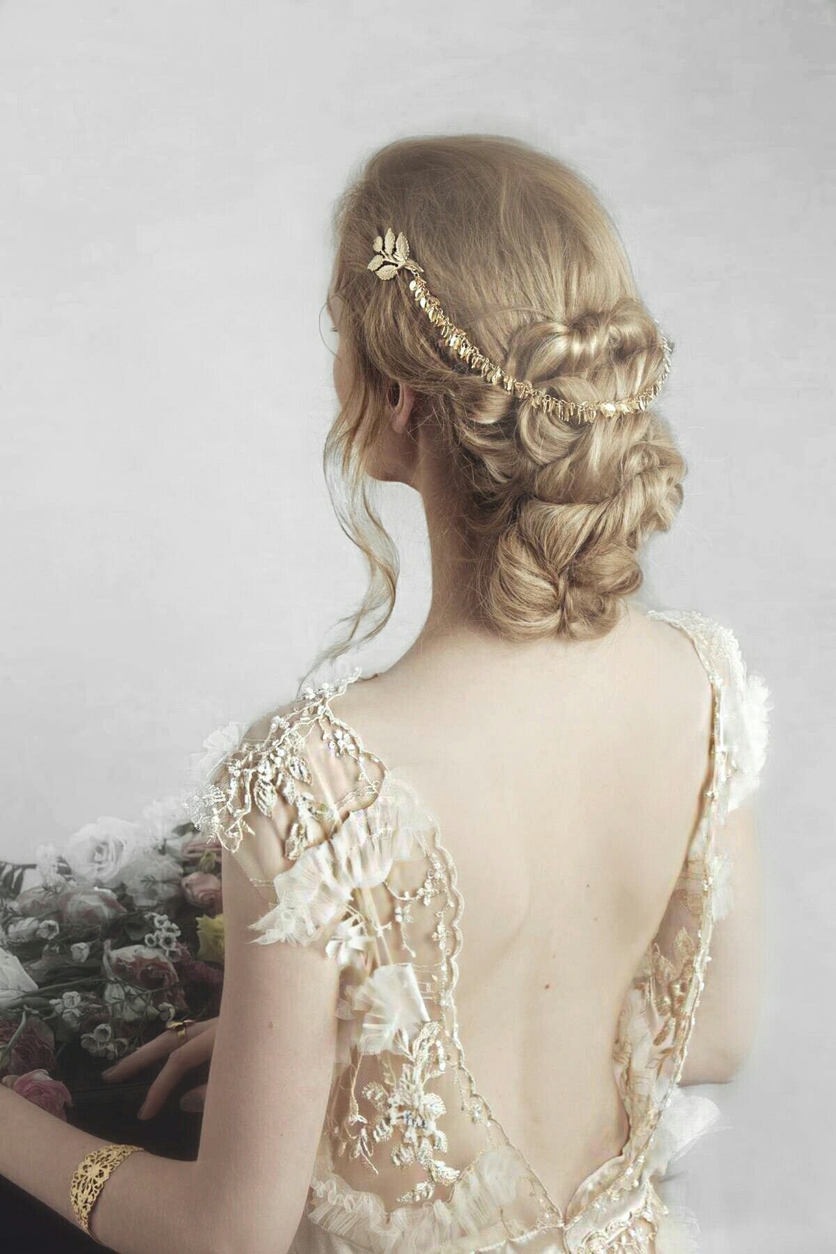 Средневековые прически