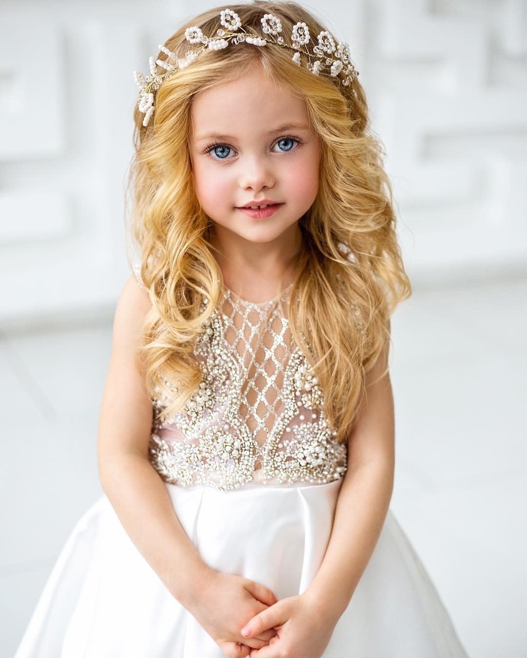 Золушка 1950 и 2015