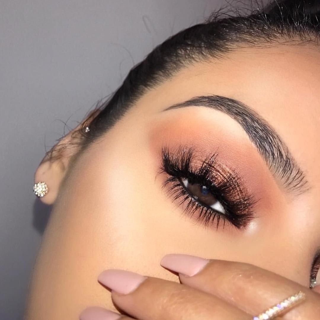 Красивое наращивание ресниц