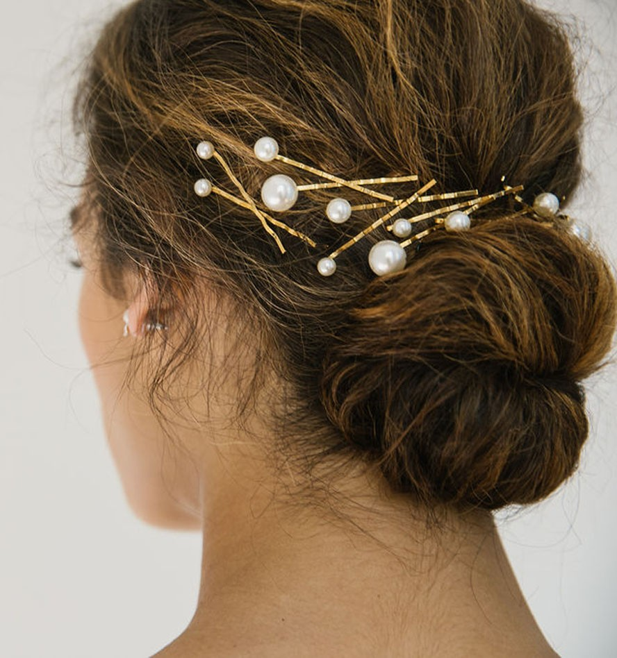 Прически с заколками