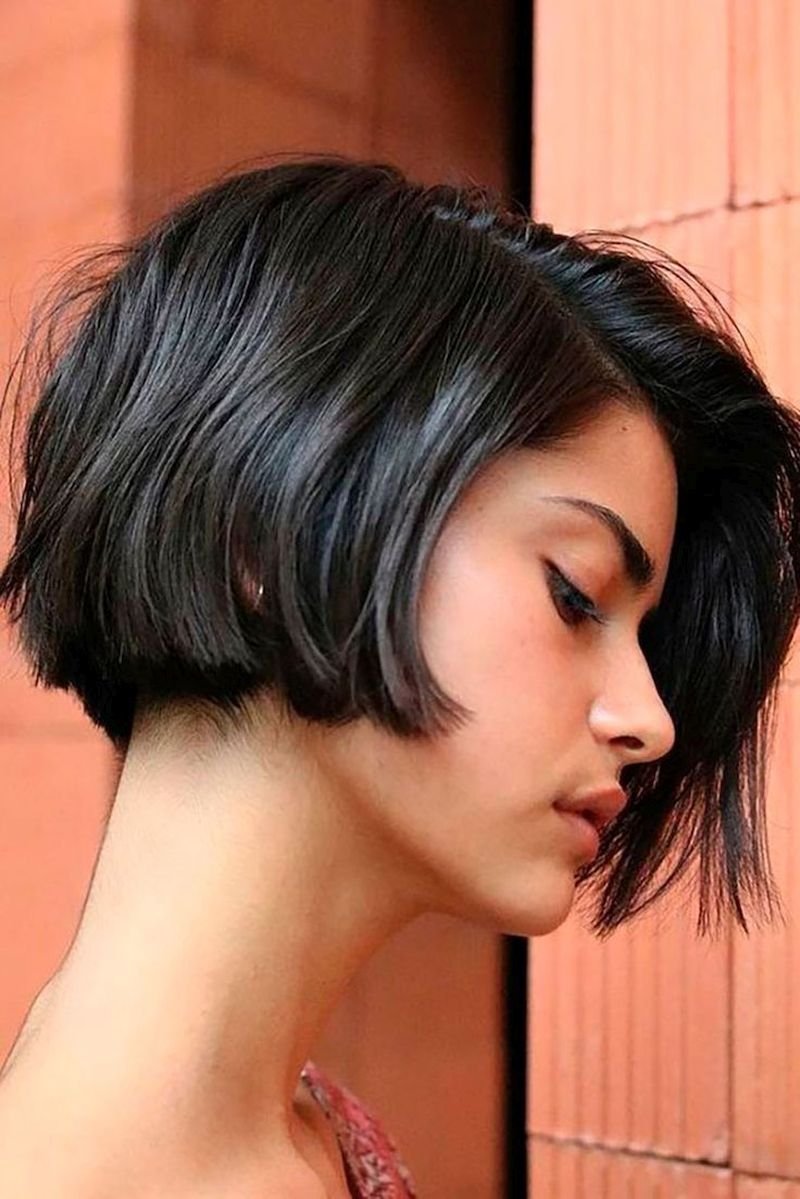 Стрижка Боб-каре 2022