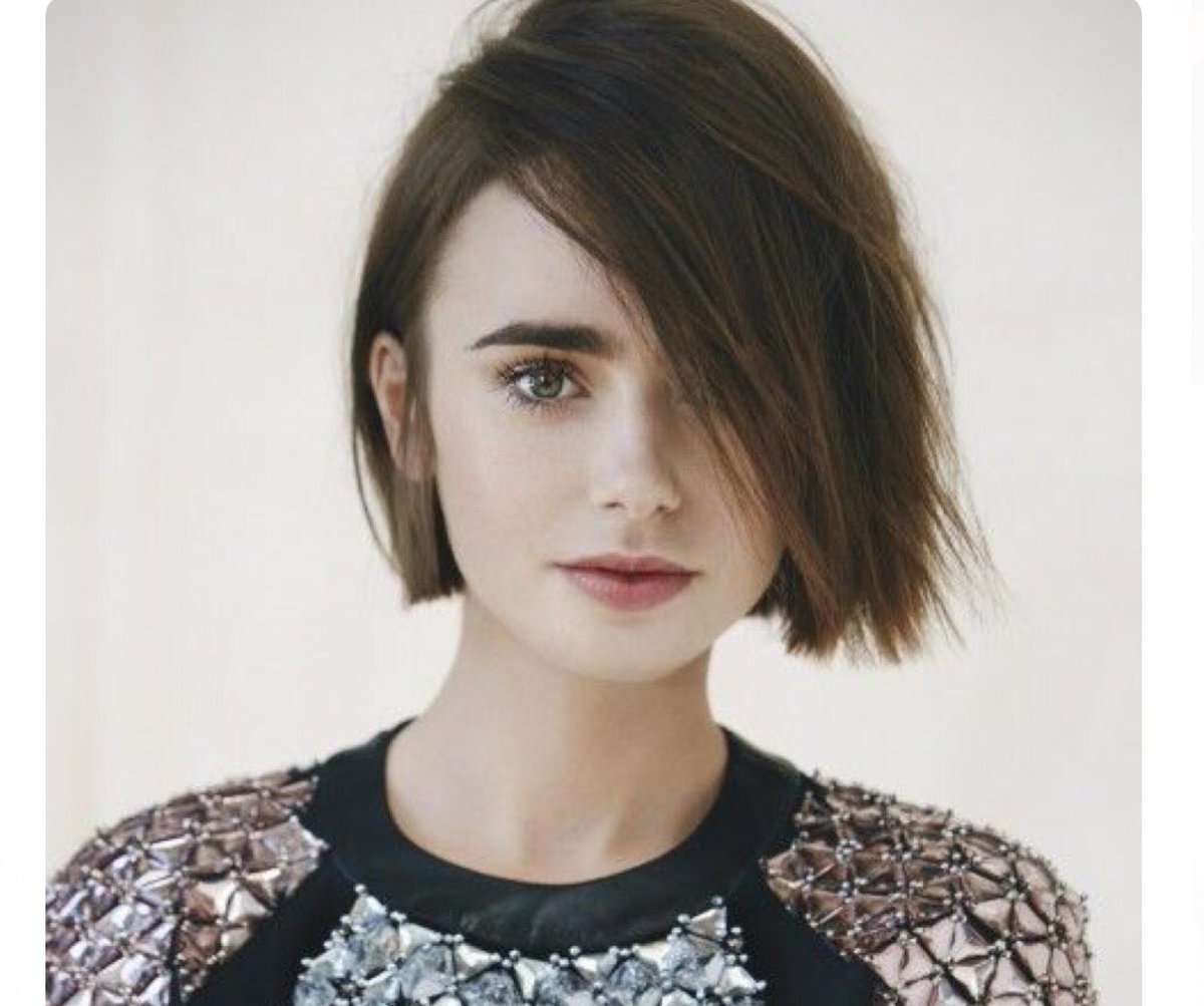 Стрижки до подбородка женские