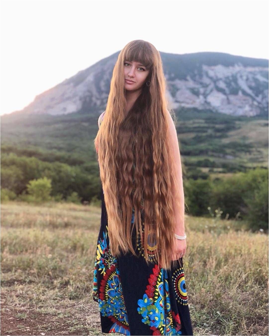 Две длинные косы