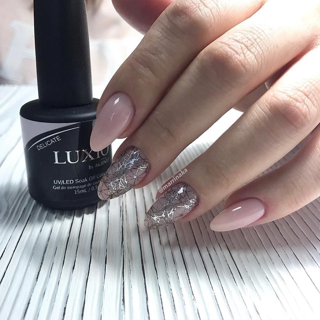 Темнофиолетоыый маникюр