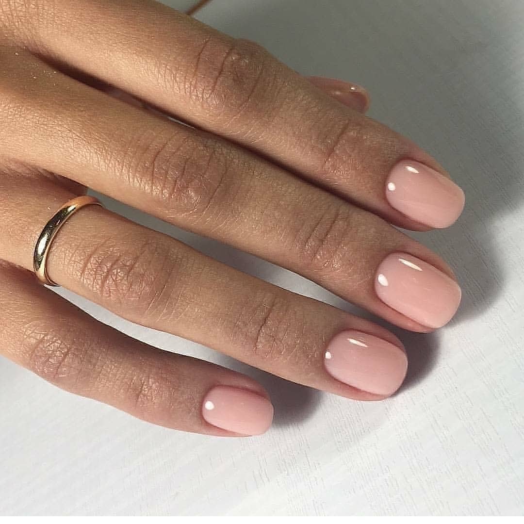 Фиолетовые матовые ногти