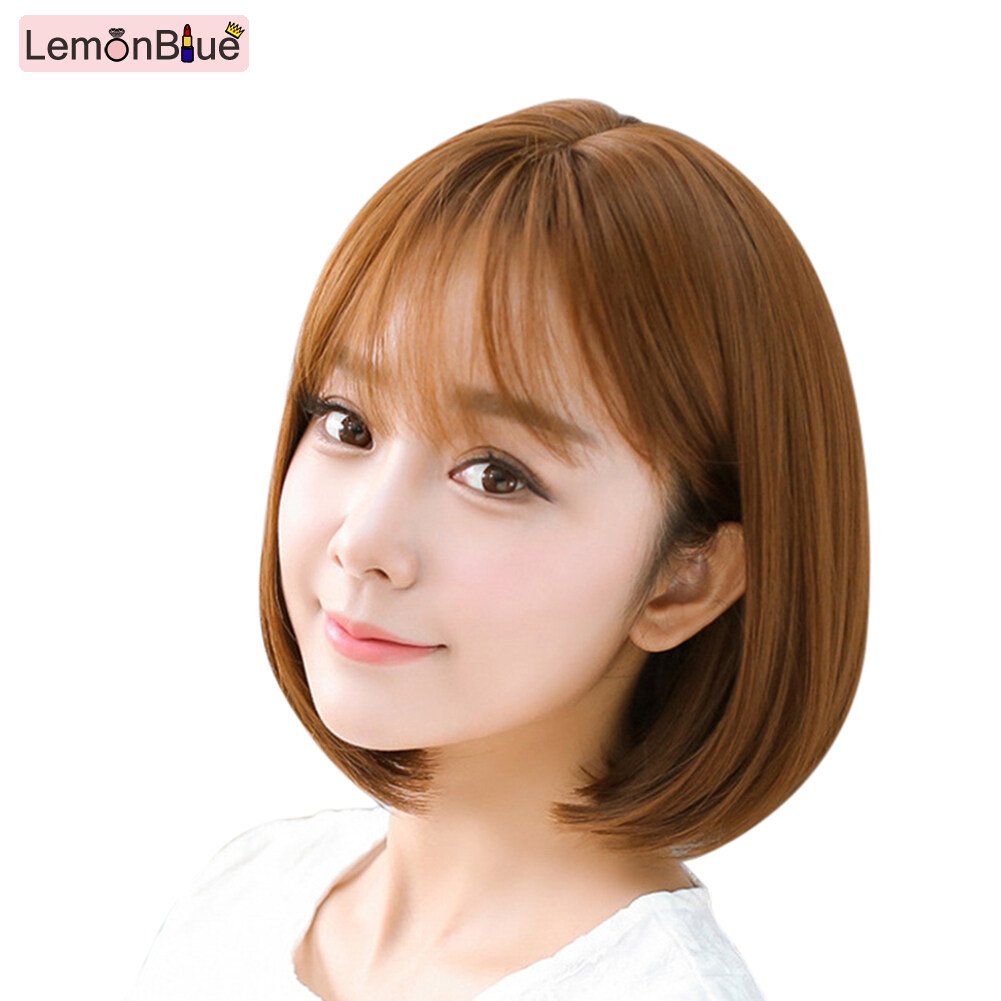 Корейские короткие стрижки с челкой