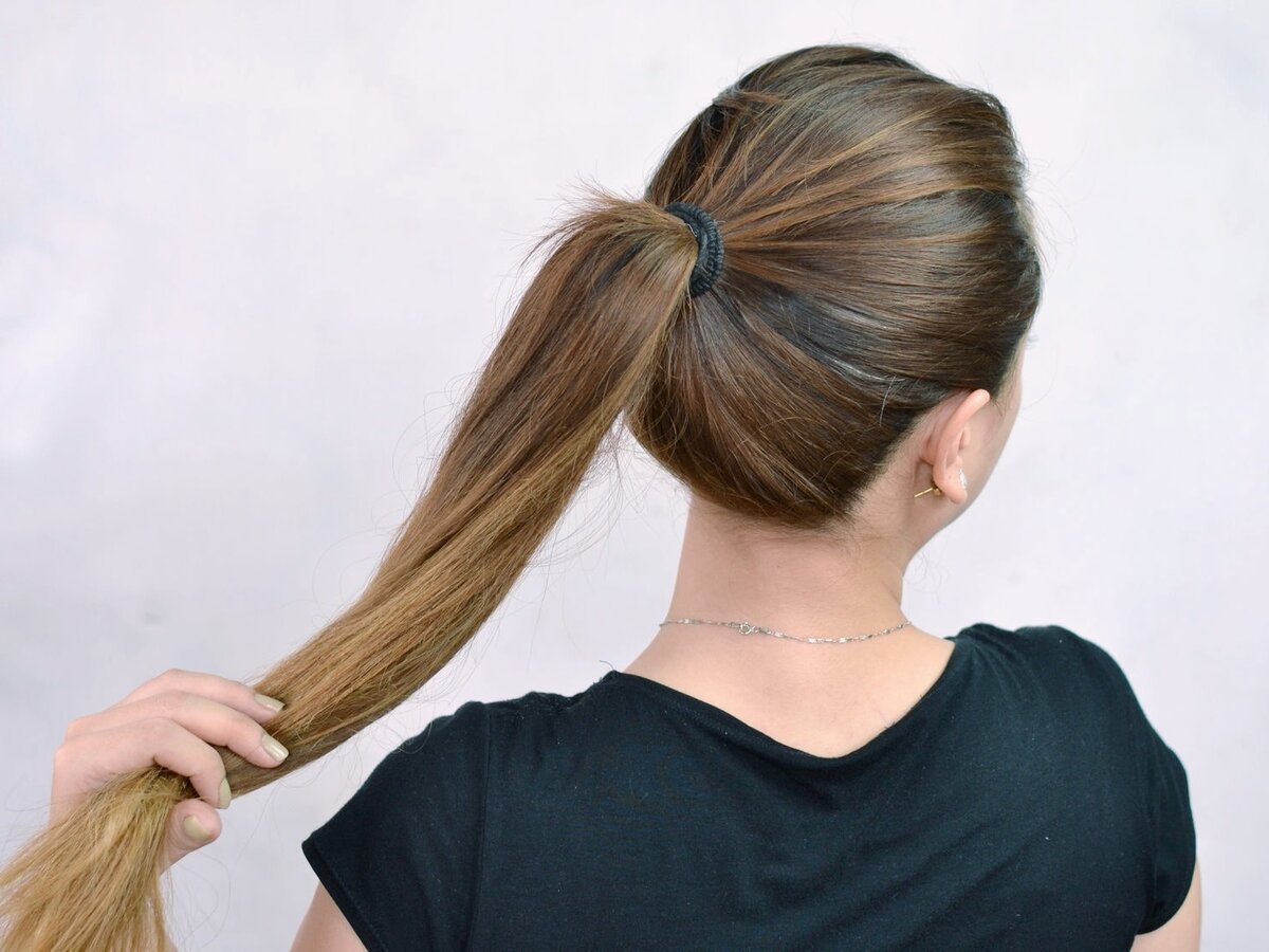 Хвост на затылке