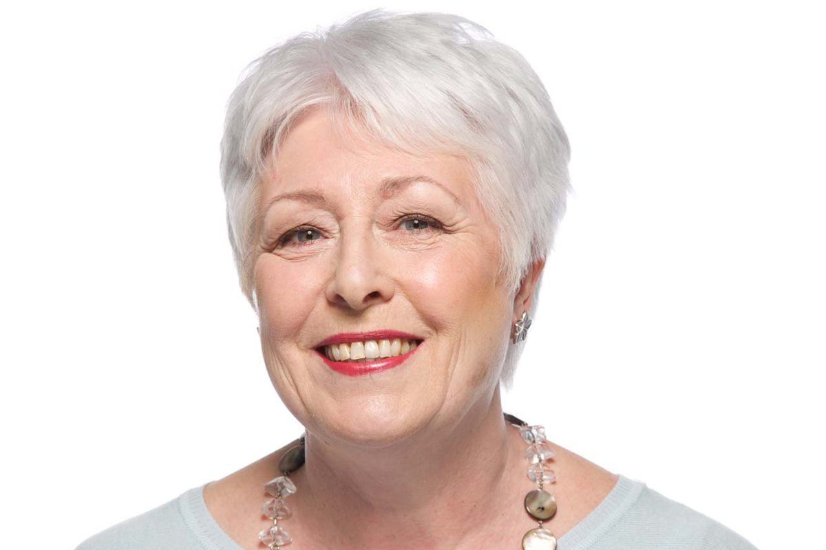 Короткие стрижки для полных женщин после 50