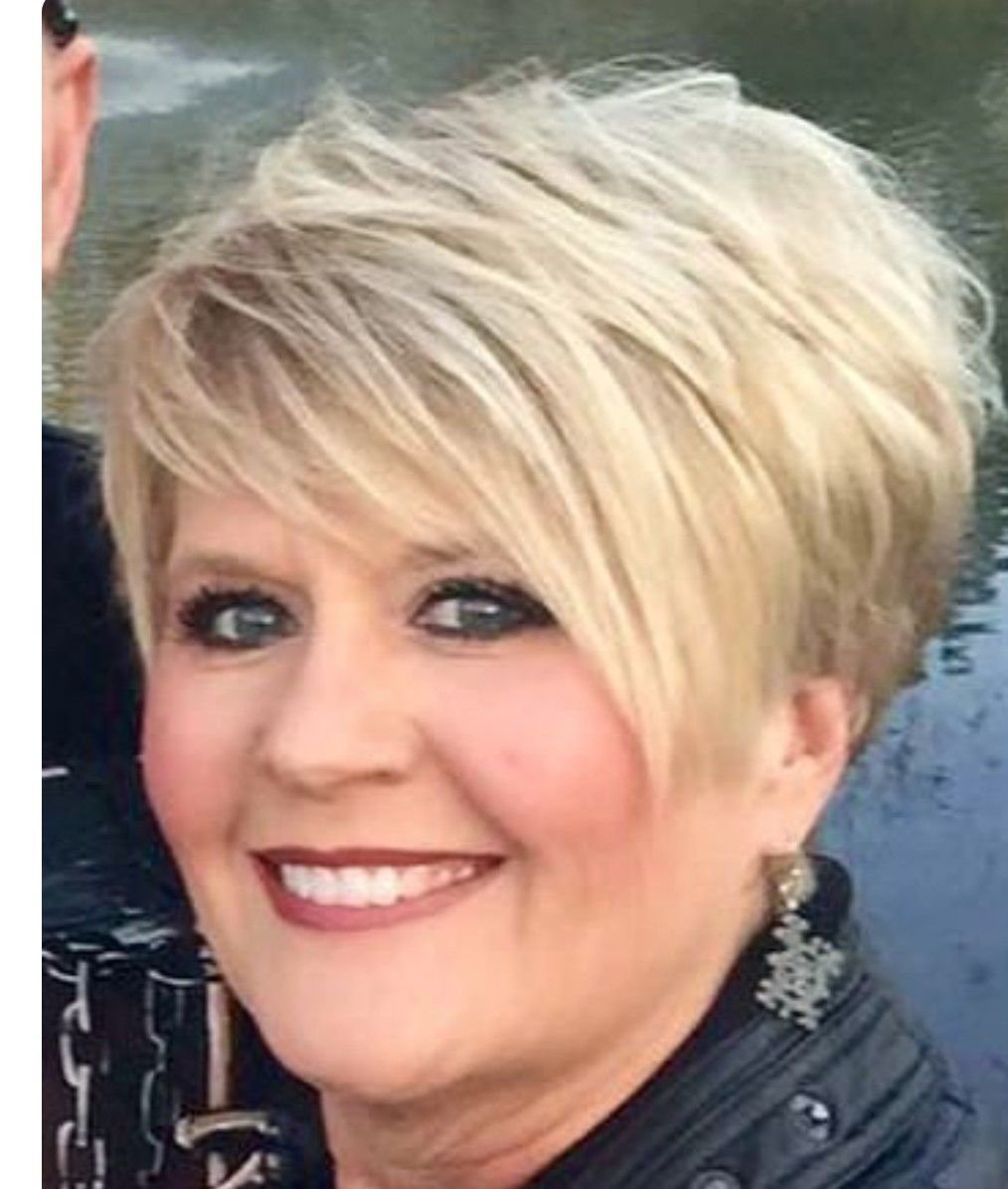 Красивые короткие стрижки для полных женщин