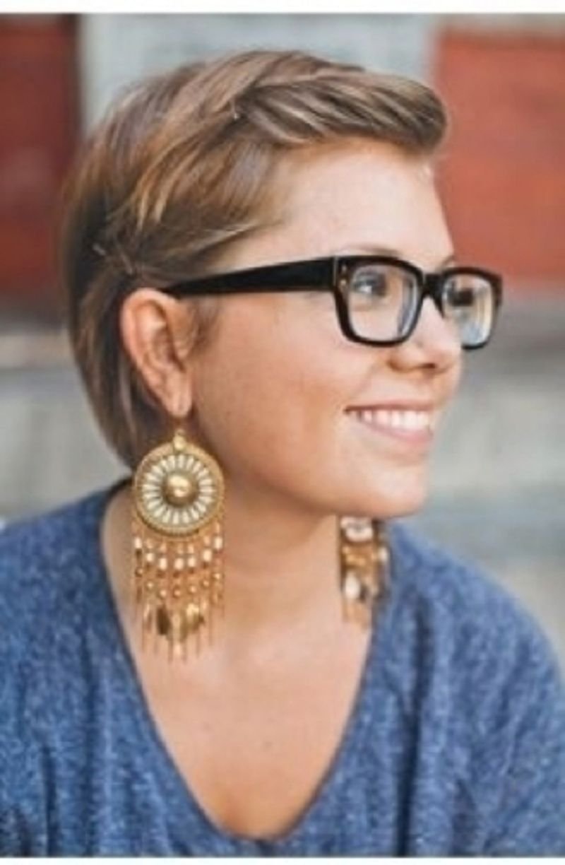 Сережки для короткой стрижки