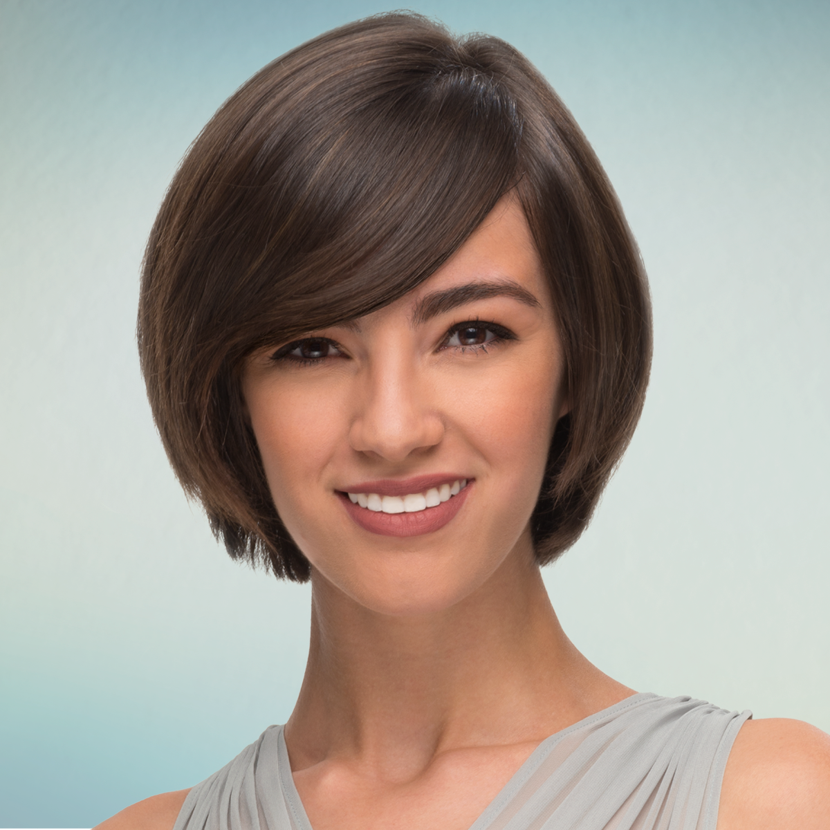 Стрижка Боб-каре 2022 с челкой