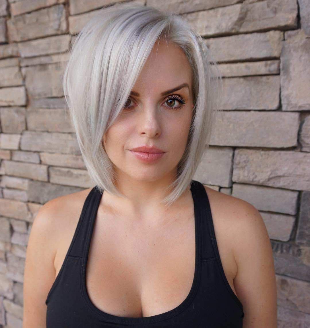 Пепельный тотал блонд каре