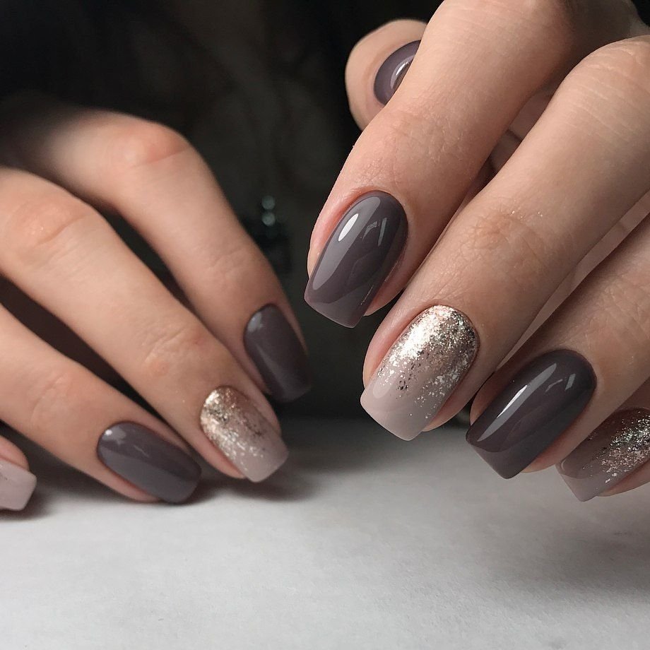 Шоколадный маникюр с блестками