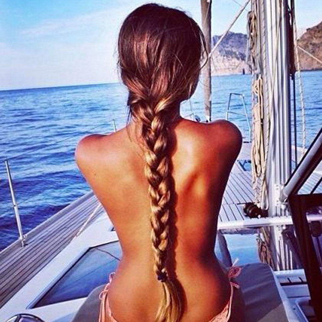 Коса со спины