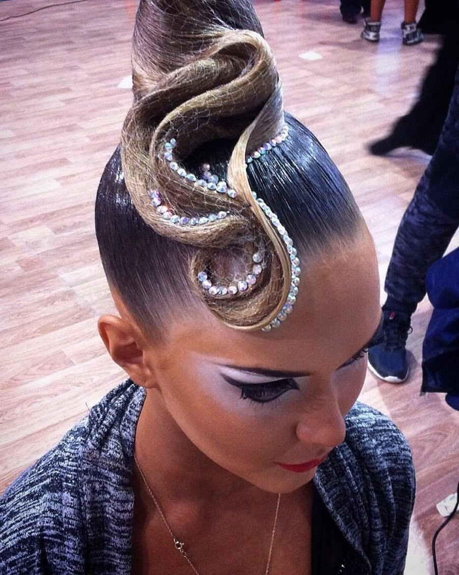 Прически бальные танцы дети