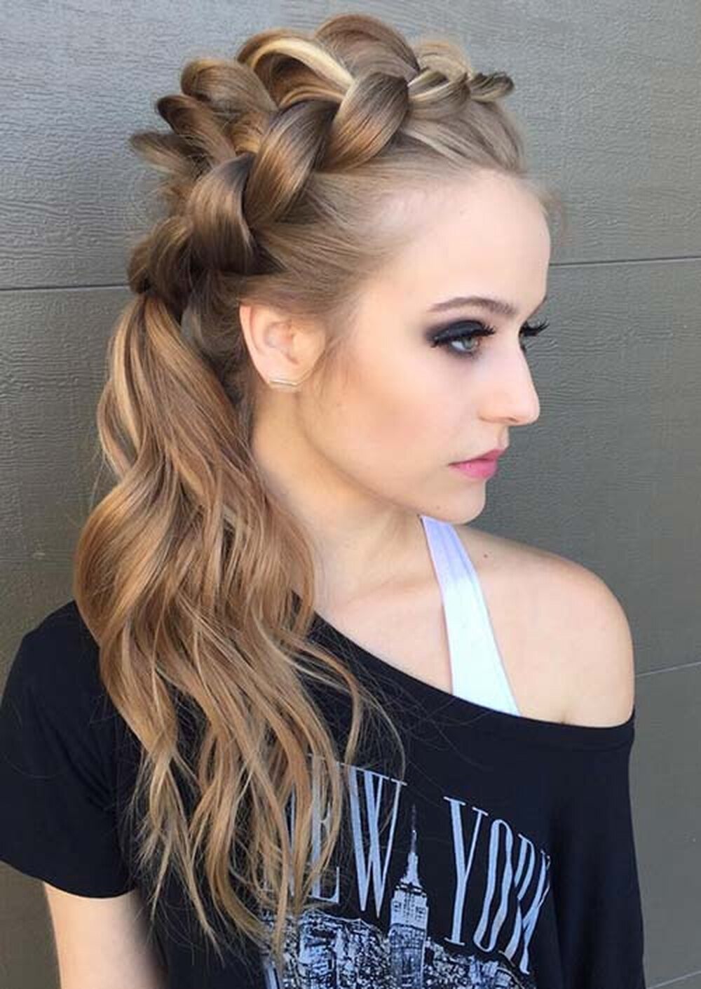 Косы ободком