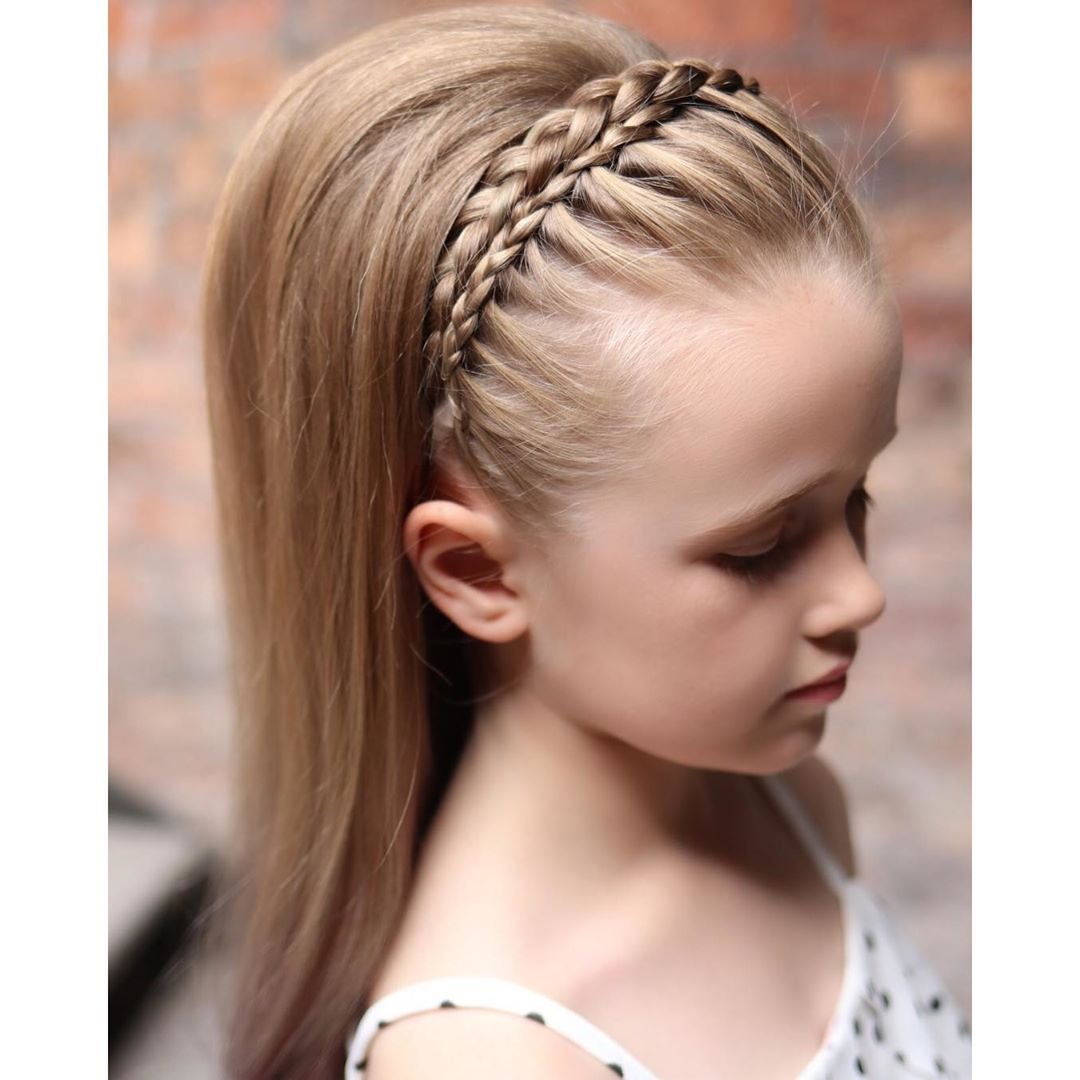 Косички на челке