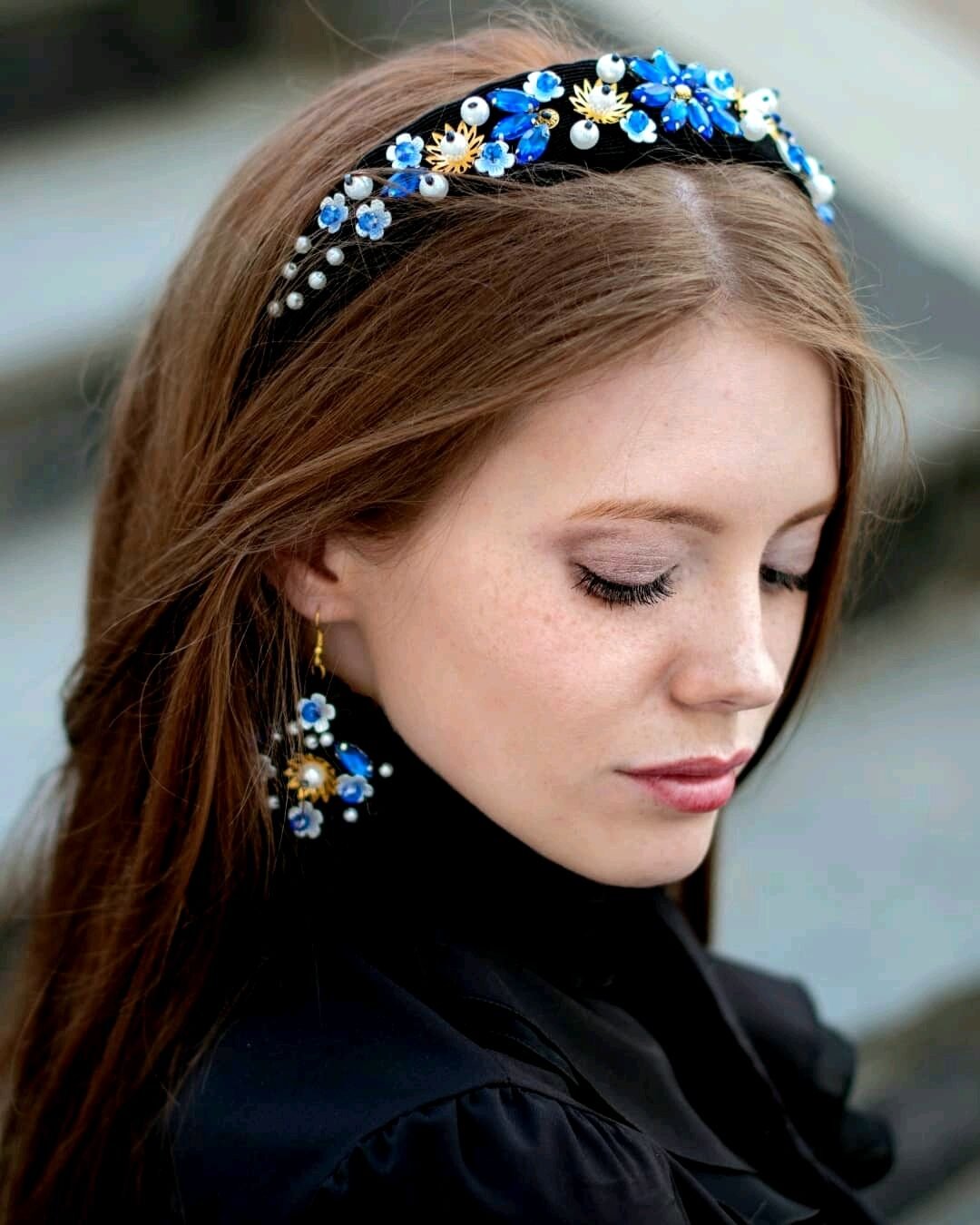 Широкий жемчужный ободок на каре