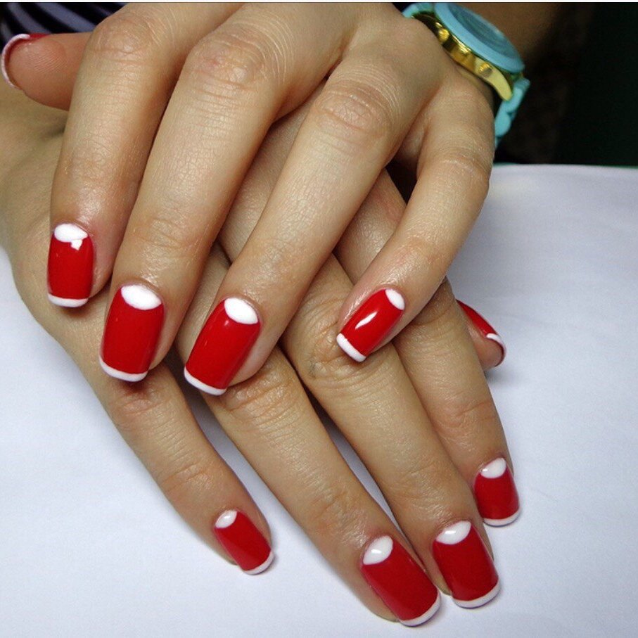 Френч красный с белым