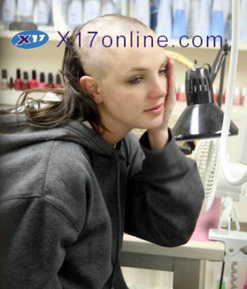 Нина ВЫДРИЦ лысая