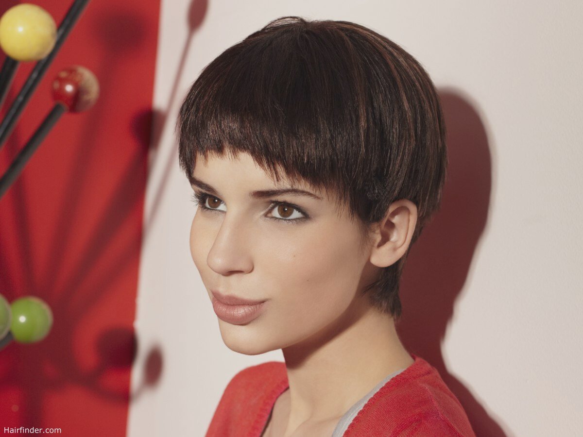 Пикси-Боб стрижка для полного лица