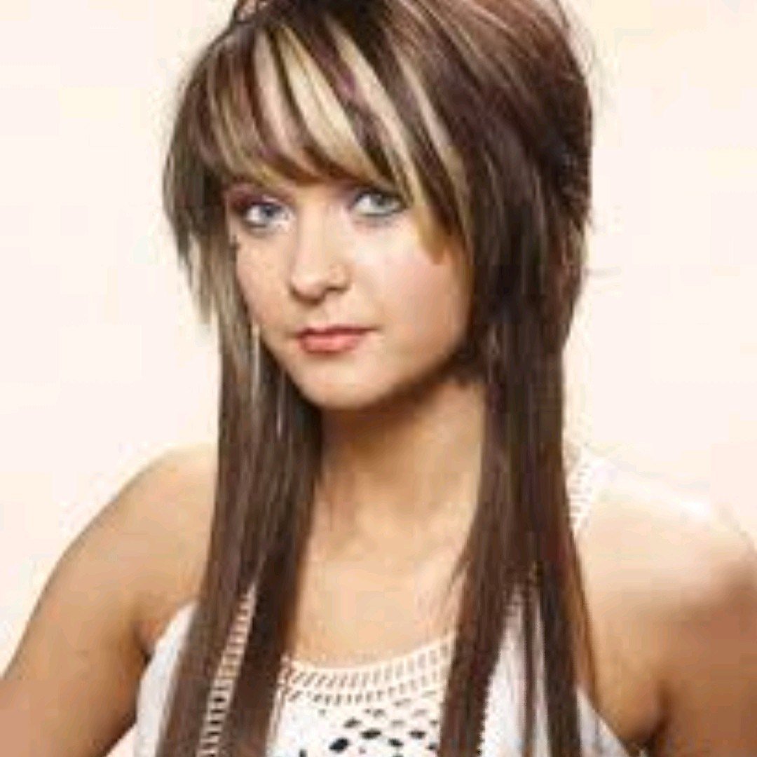 Стрижки с дугообразной челкой