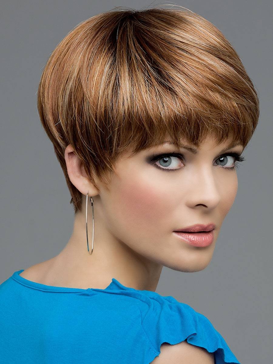 Темный Боб каре с челкой