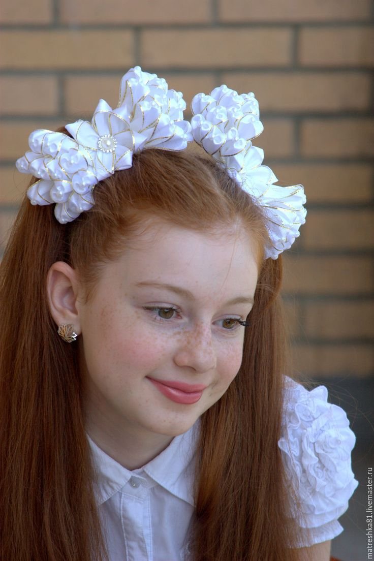 Косы с бантами для девочек