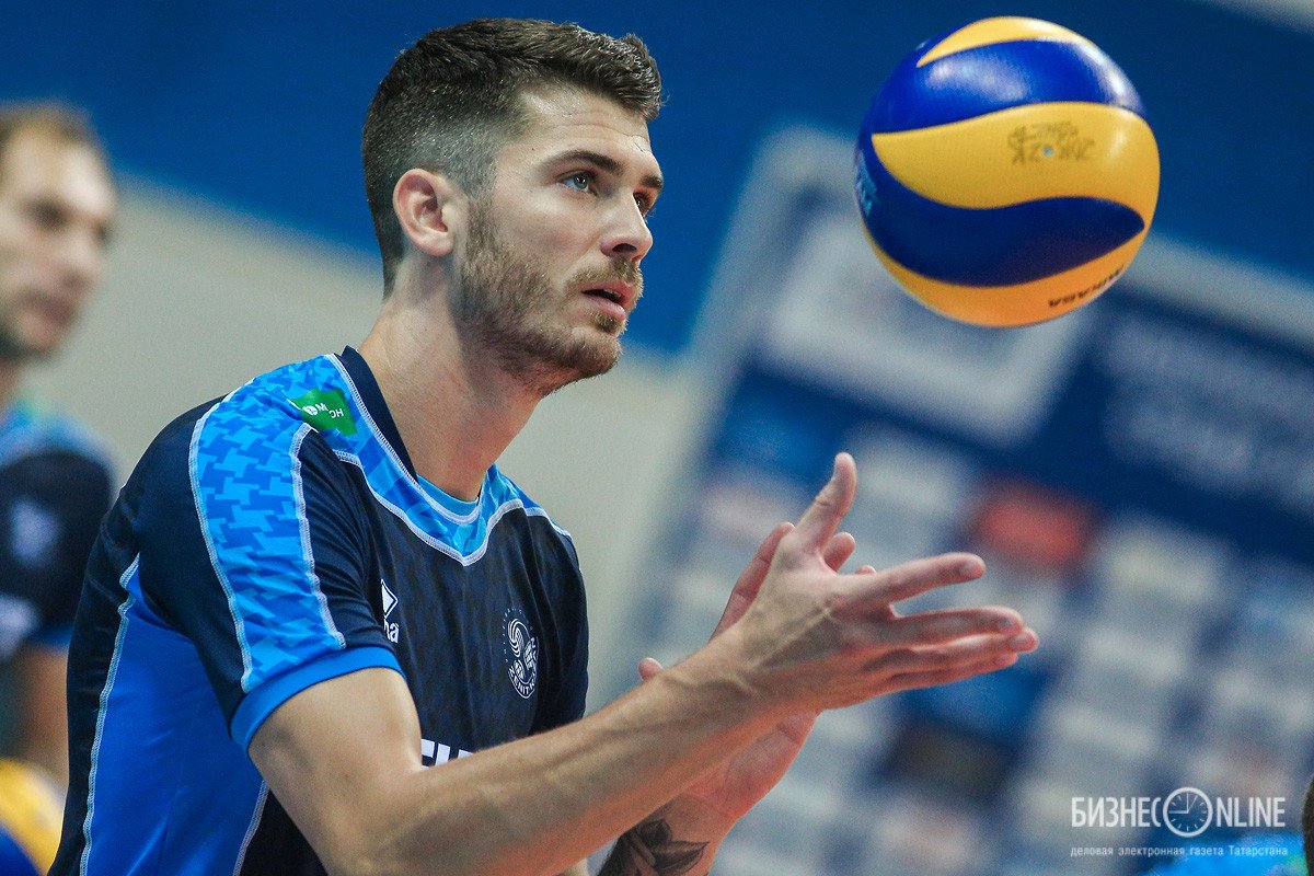 Метью Андерсон волейболист