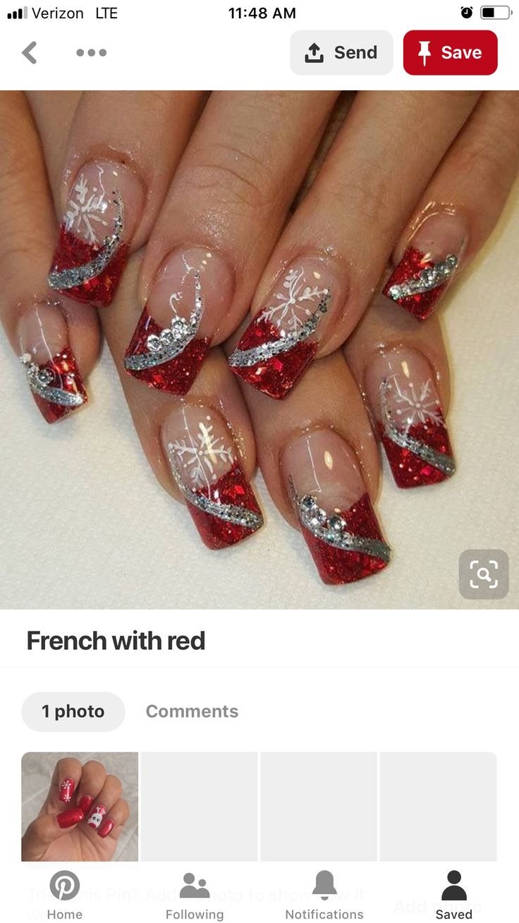 Красный френч на ногтях