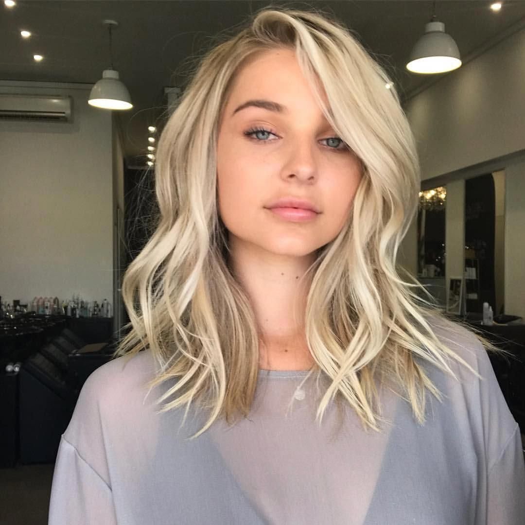 Стрижка на средние волосыблон