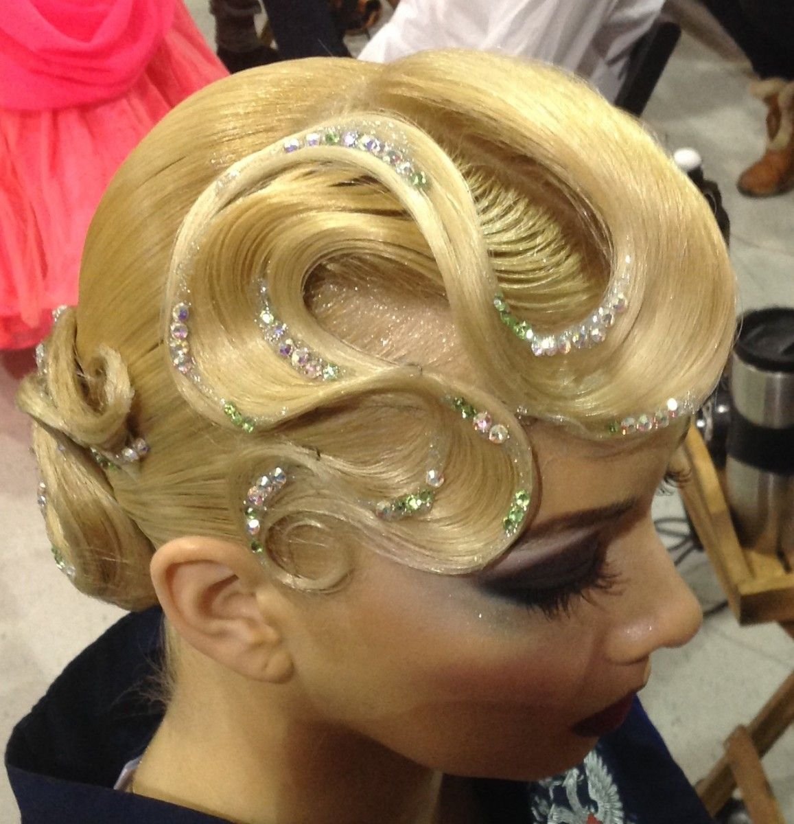 Постиж украшения