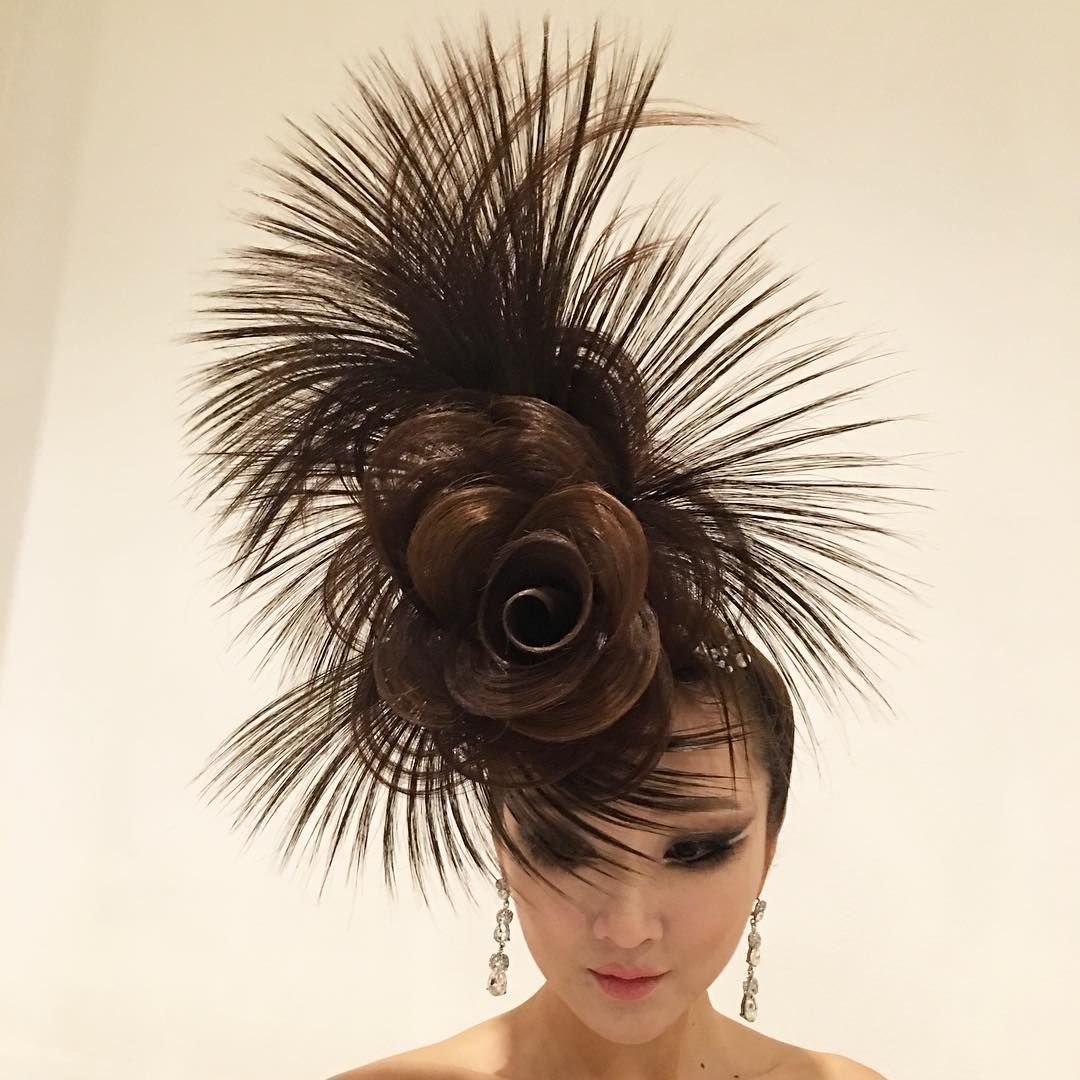 Постижерные изделия подиумные