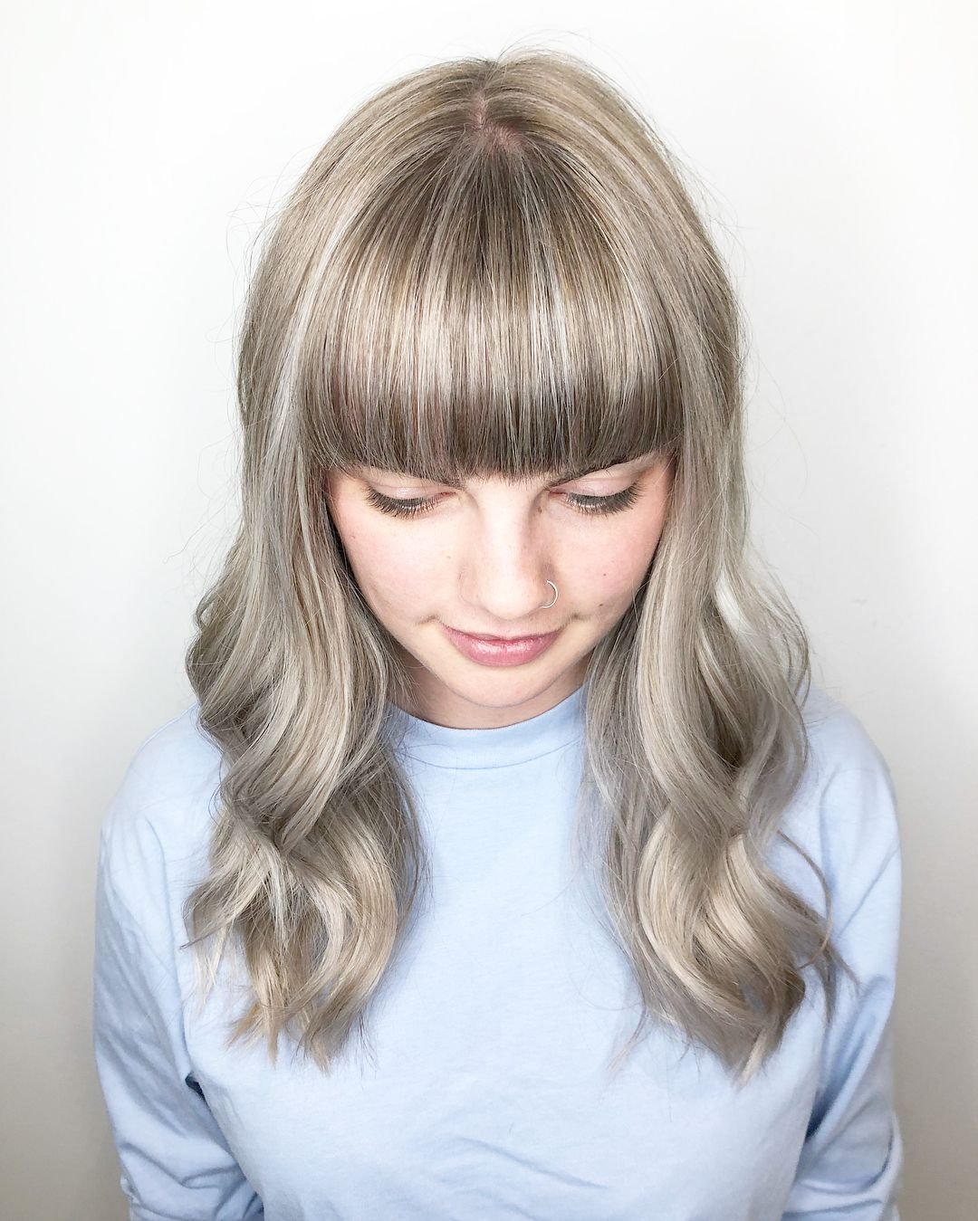 Модные короткие стрижки 2022 женские Пикси с короткой челкой