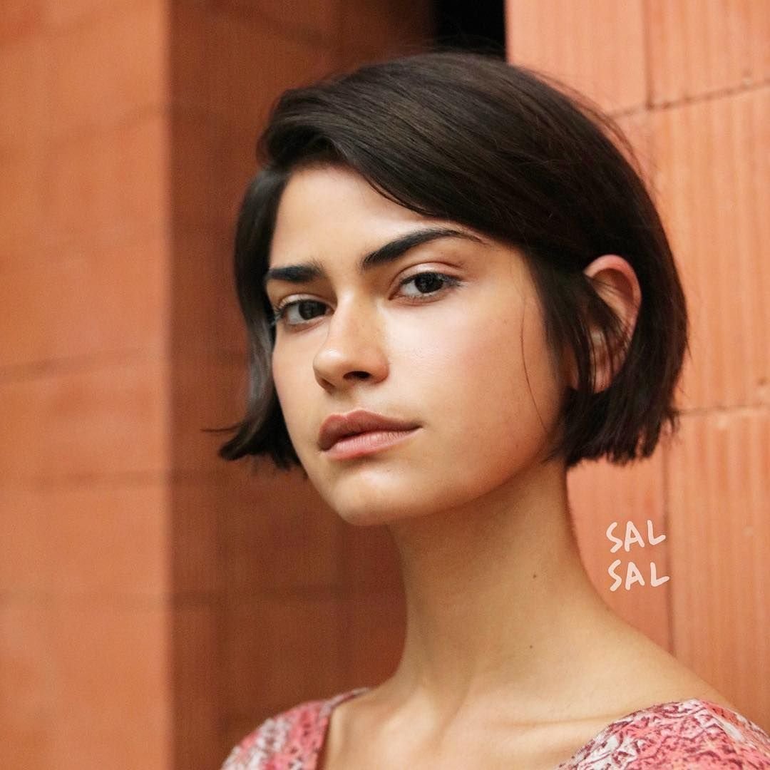 Боб Трейси стрижка