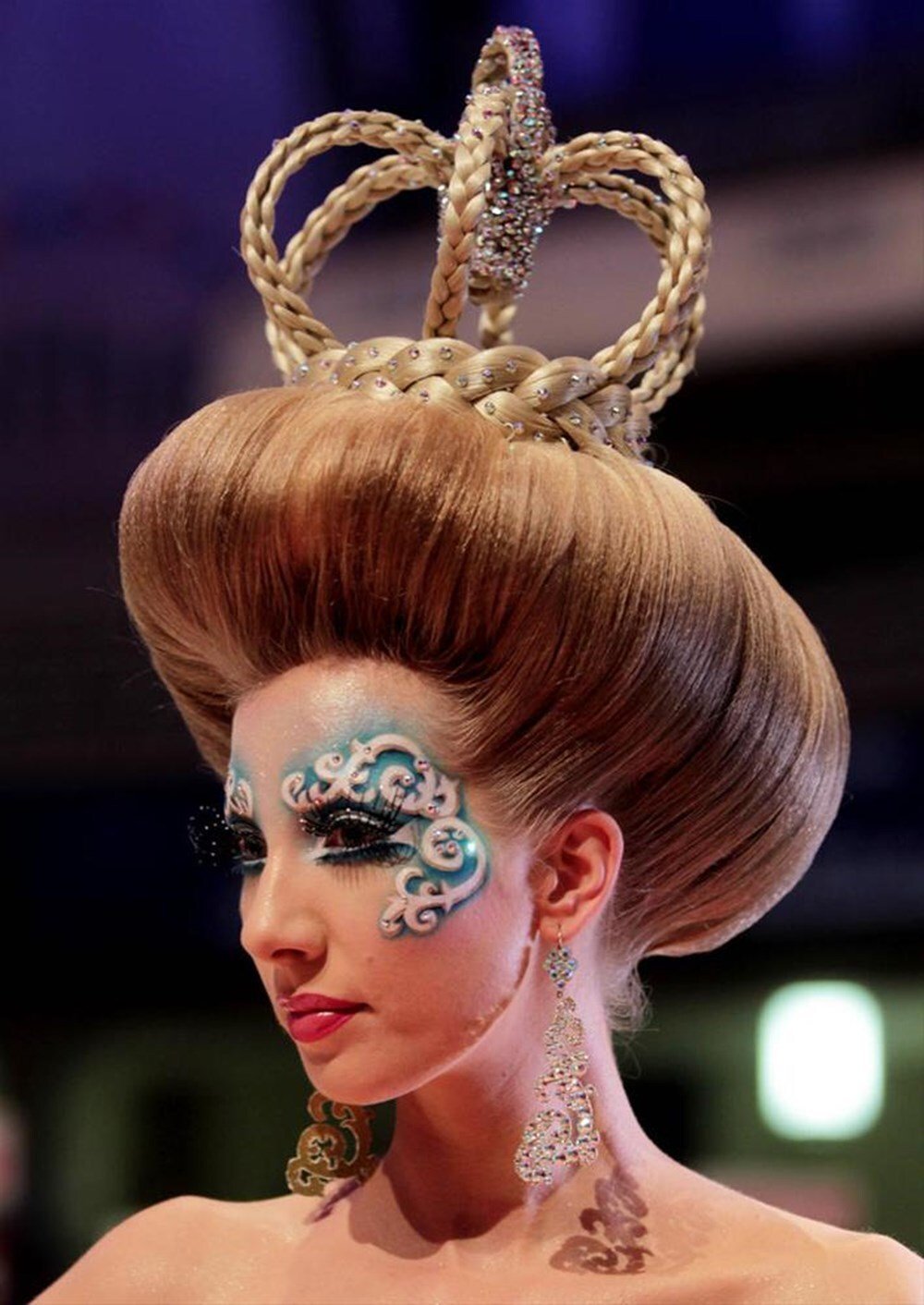 Долорес Кондрашова прически