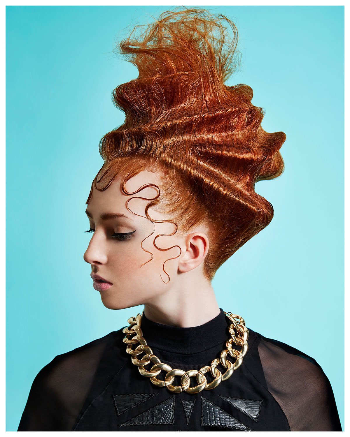 Подиумная прическа