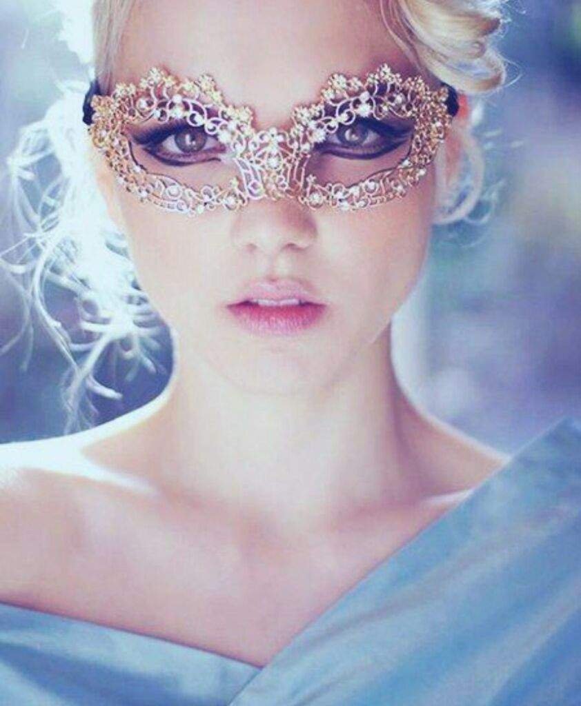 Парик Мария Антуанетта