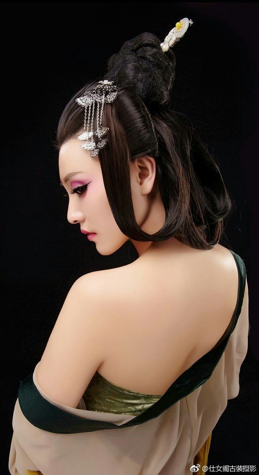 Корейская челка 2021 удлиненная